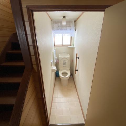 Kutchan_house_toilet